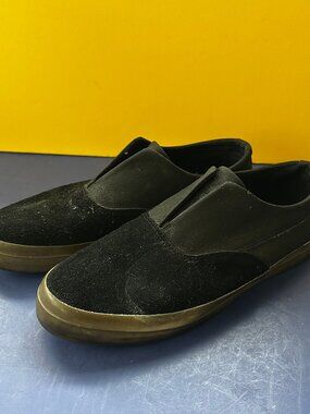 HUF Dylan Black Suede Slip-On US 9.5 Men's No Box